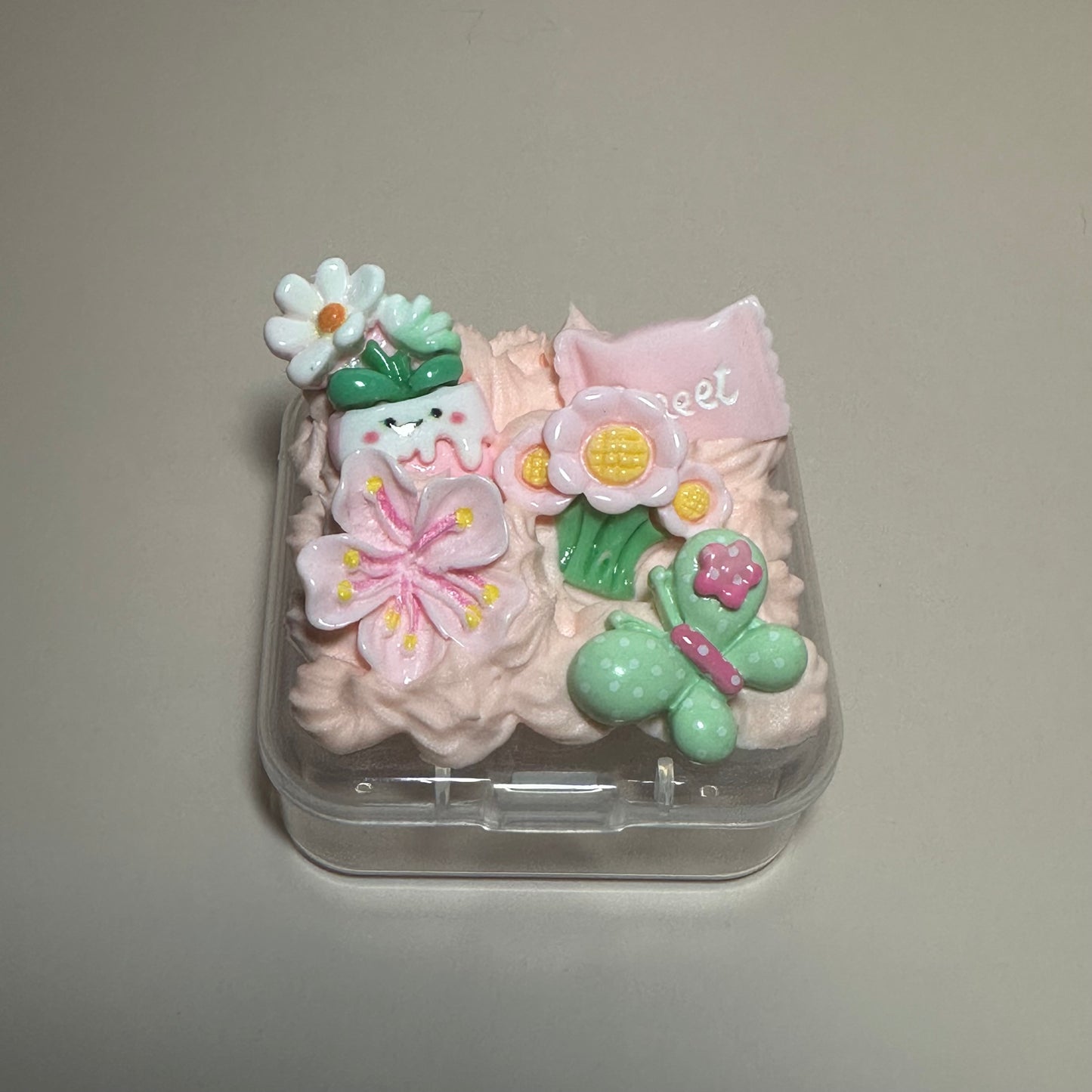 Decoden Boxes