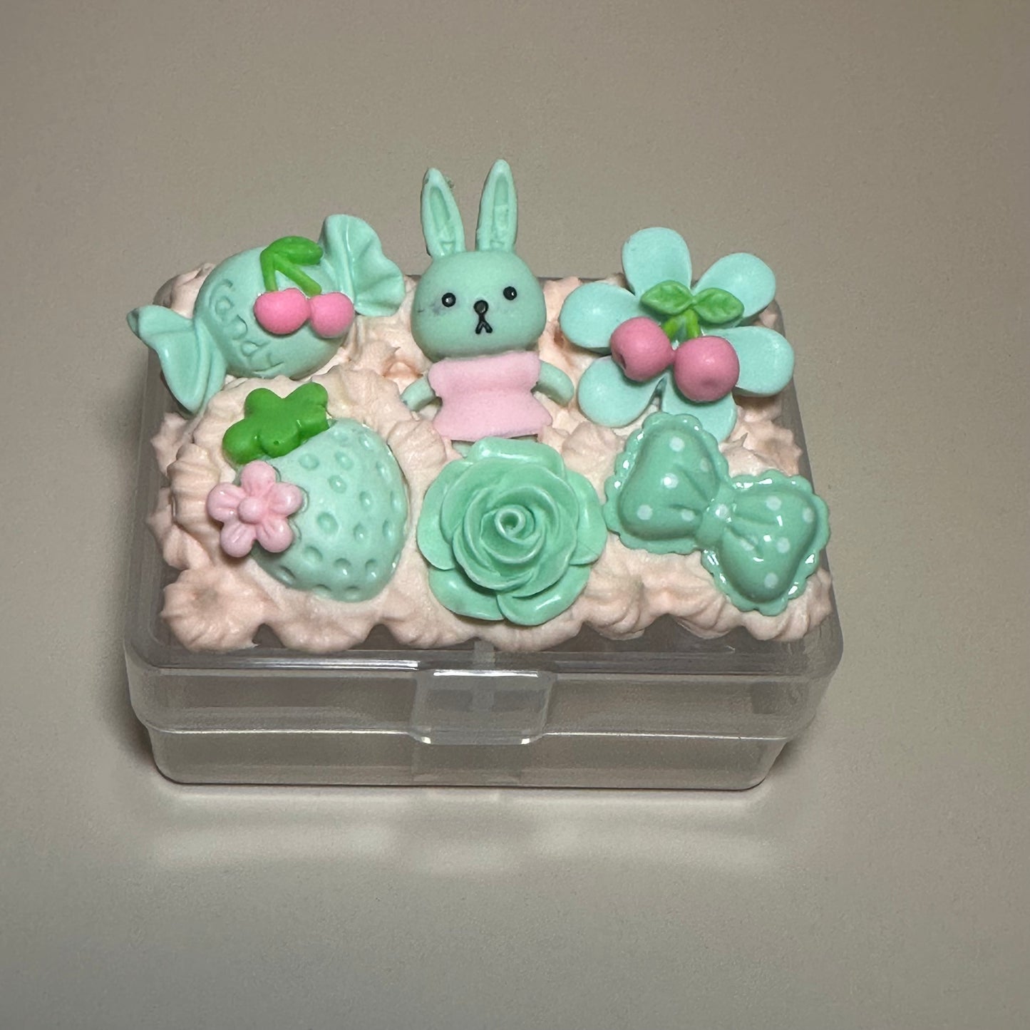 Decoden Boxes