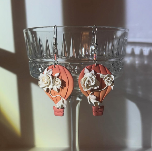 Hot Air Balloons w/Flowers